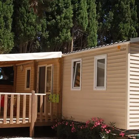 Camping La Brulade Campsite 4*